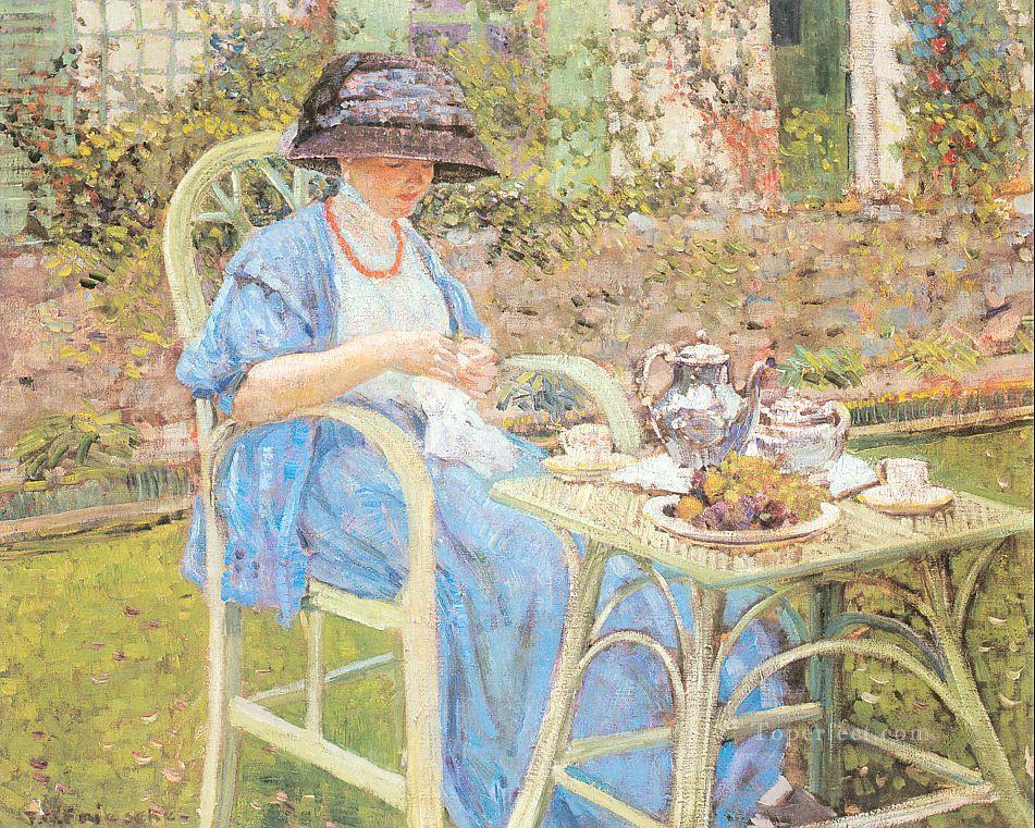 Breakfast in the Garden Impressionist women Frederick Carl Frieseke Oil Paintings